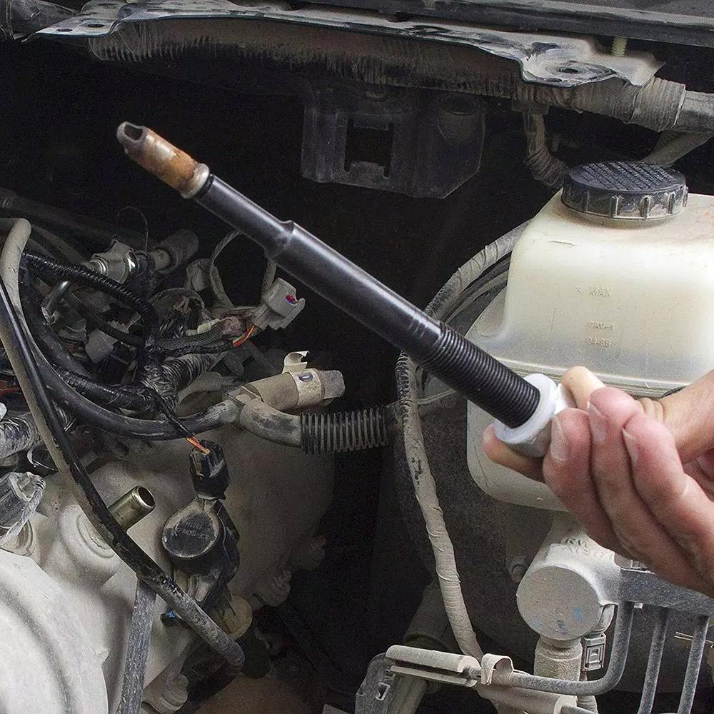 Lisle 3-Valve Broken Spark Plug Remover Kit for 2004-2008 Ford Triton Engines