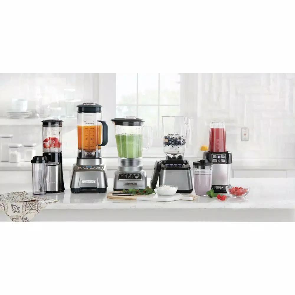 Cuisinart SmartPower 32 oz. 3-Speed Compact Blender with Stainless Steel Accents