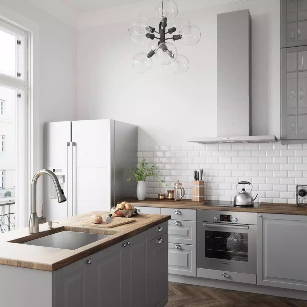 VIGO Aylesbury Single-Handle Pull-Down Kitchen Faucet with Soap Dispenser, Stainless Steel