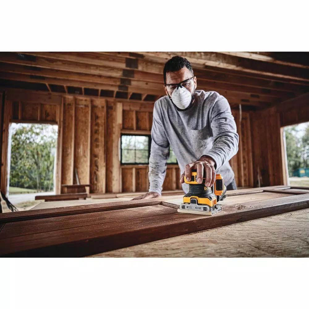 DEWALT 20V MAX XR Brushless 5 in. Cordless Random Orbital Sander Kit with 3.0Ah Battery and Charger