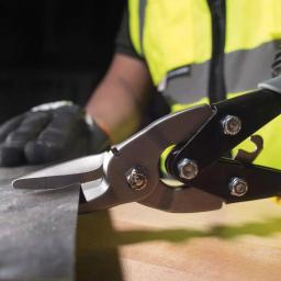Klein Tools Straight Cutting Aviation Snips with Integrated Wire Cutter, 18-Gauge Steel Capacity thumbnail 5