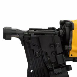 DEWALT 15-Degree Coil Siding Nailer, Pneumatic Air Nailer for Siding and Fencing thumbnail 7