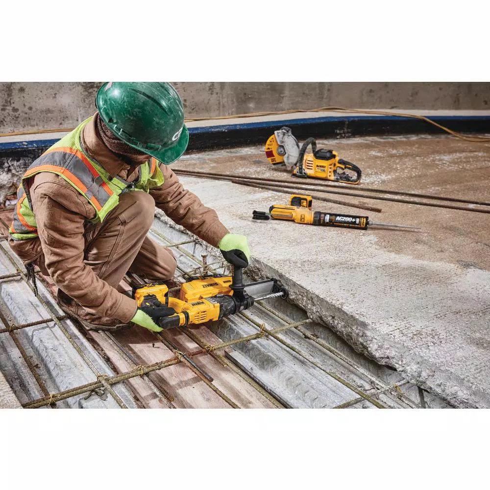 DEWALT 20V MAX XR Brushless 1-1/8 in. SDS Plus D-Handle Rotary Hammer Kit with Dust Extractor & (2) 6.0Ah Batteries