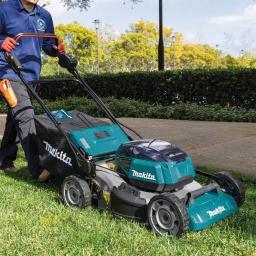 Makita 21 in. 18V X2 (36V) LXT Brushless Cordless Walk Behind Push Lawn Mower Kit with 4 Batteries thumbnail 12