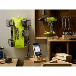 RYOBI 18V ONE+ 6-Port IntelliPort Supercharger Kit with 1.5 Ah and 4.0 Ah Batteries thumbnail 7