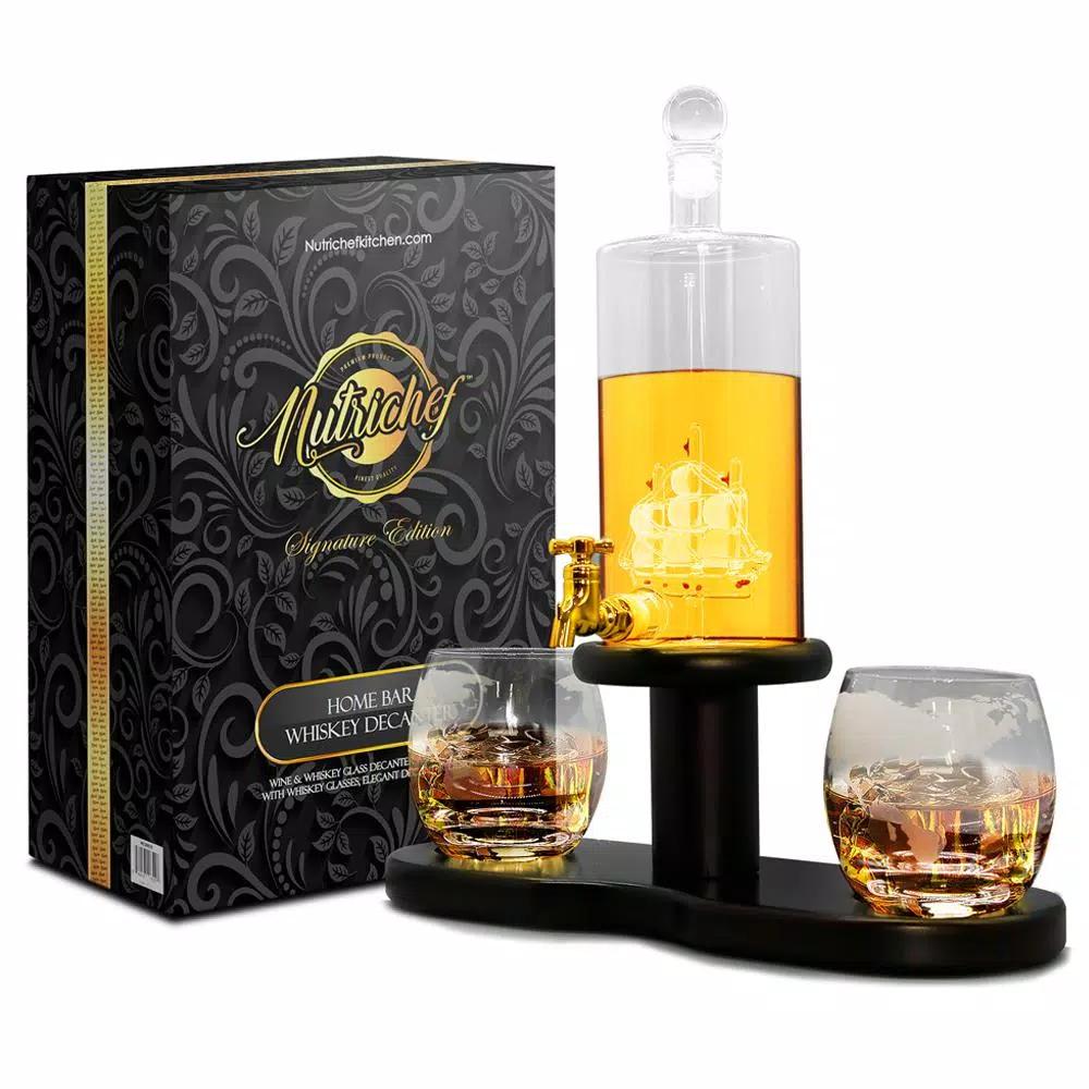 NutriChef 26 oz. Glass Wine and Whiskey Decanter Aerator Set with 2 Whiskey Glasses and Base Stand