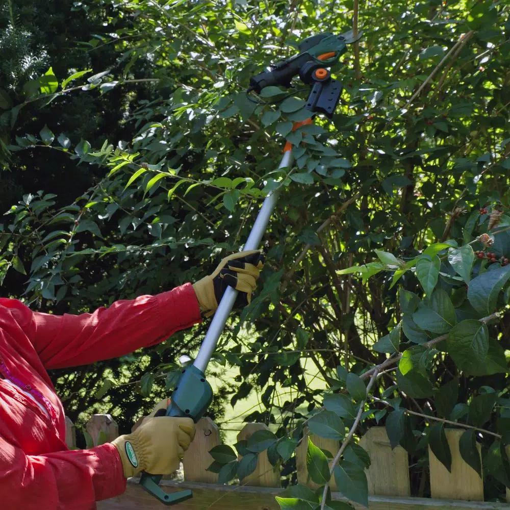Scotts 7.2V Cordless Telescoping Pole Pruner with 2 Ah Battery and Charger