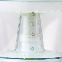 Continental Electric 40W Electric Citrus Juicer, 24 oz. White/Green Juicer with Dust Cover and Easy Pour Spout thumbnail 3