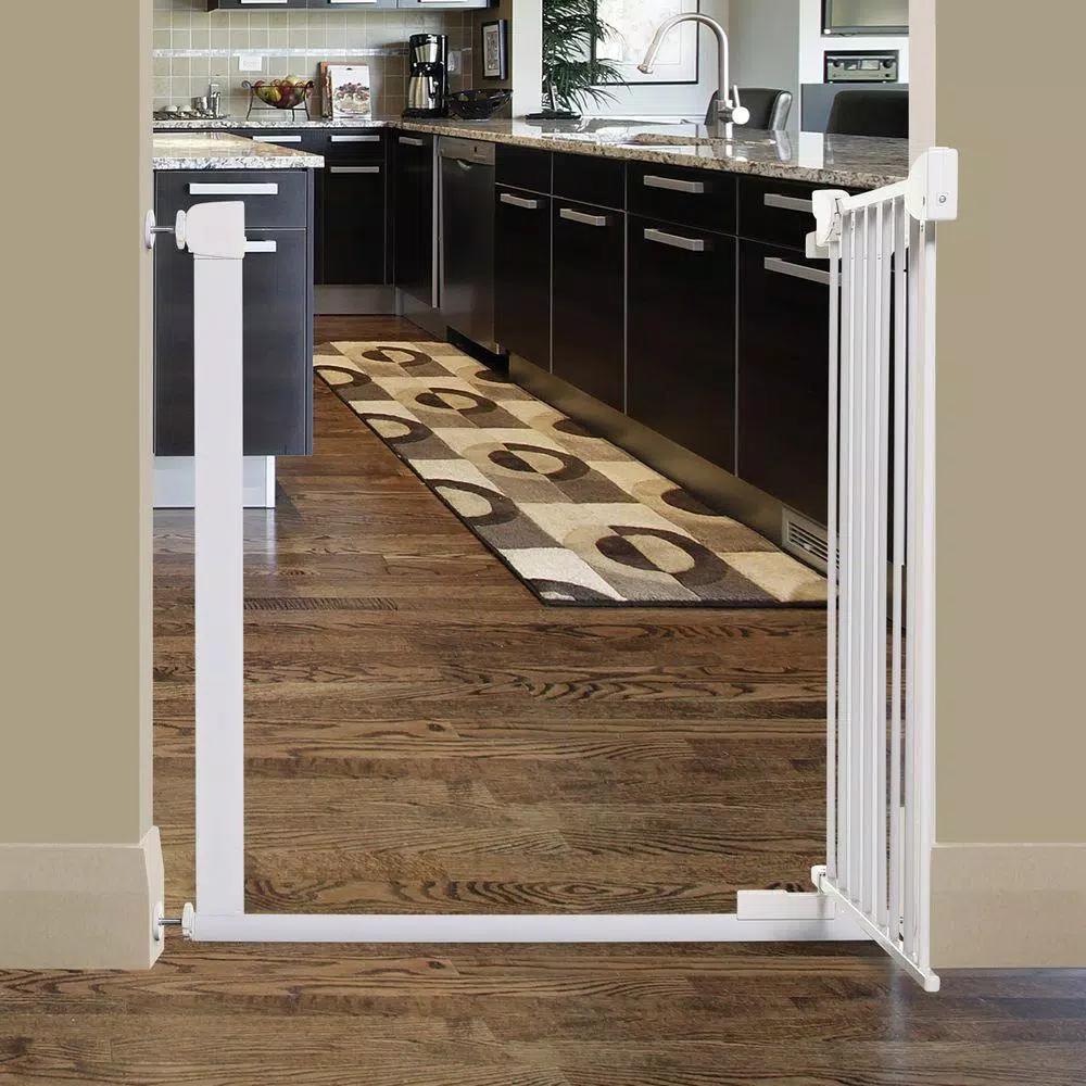 Dreambaby Boston 29.5 in. Auto-Close Pressure Mounted Security Gate with EZyCHECK, White