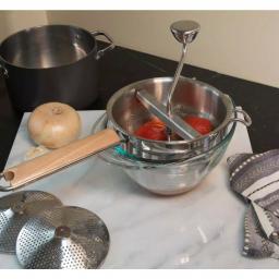 RSVP International Endurance Stainless Steel Food Mill with 3 Interchangeable Disks and Beech Wood Handle thumbnail 4