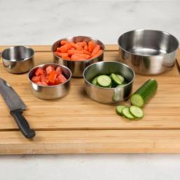 Chef Buddy 5-Piece Stainless Steel Mixing Bowl Set with Airtight Lids thumbnail 3