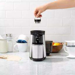 OXO 16 oz. Stainless Steel Conical Burr Coffee Grinder with 43 Adjustable Settings thumbnail 4
