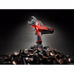 Milwaukee M12 12V Lithium-Ion Cordless 600 MCM Cable Cutter Kit with 3.0Ah Battery and Charger thumbnail 7