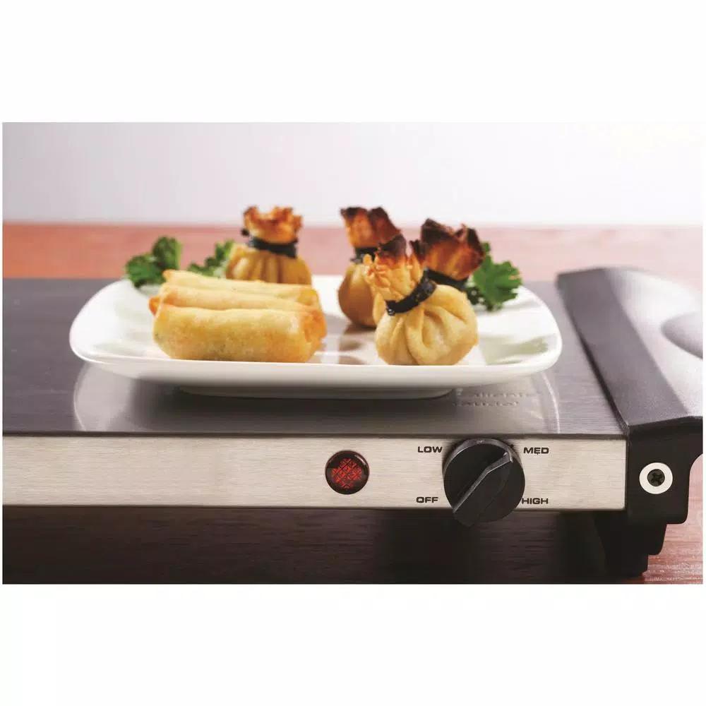 Brentwood Appliances BF-315 4.5 Qt. Stainless Steel 3-Pan Buffet Server and Warming Tray