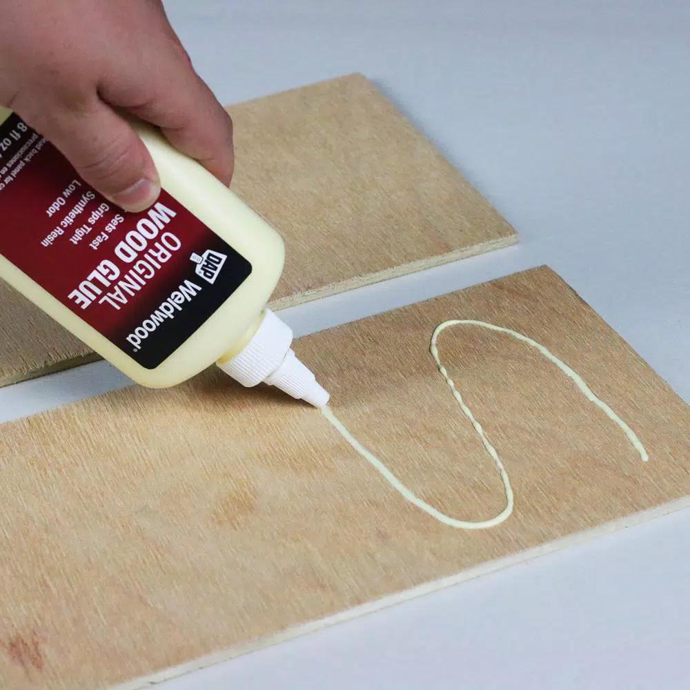 DAP Weldwood Carpenter's Wood Glue, Professional Grade Aliphatic Resin, 8 oz.
