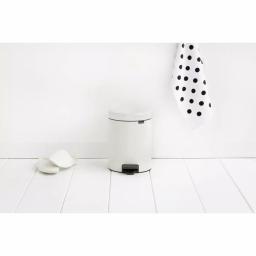 Brabantia Icon 1.3 Gal. White Steel Step-On Trash Can with Soft-Close Lid thumbnail 7