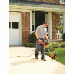 BLACK+DECKER BLACK & DECKER GH900 6.5 Amp Corded Electric 2-in-1 String Trimmer and Lawn Edger thumbnail 3