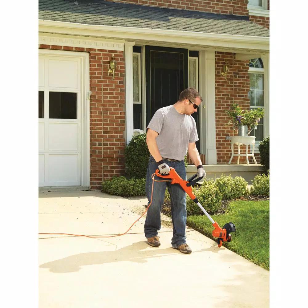 BLACK+DECKER BLACK & DECKER GH900 6.5 Amp Corded Electric 2-in-1 String Trimmer and Lawn Edger