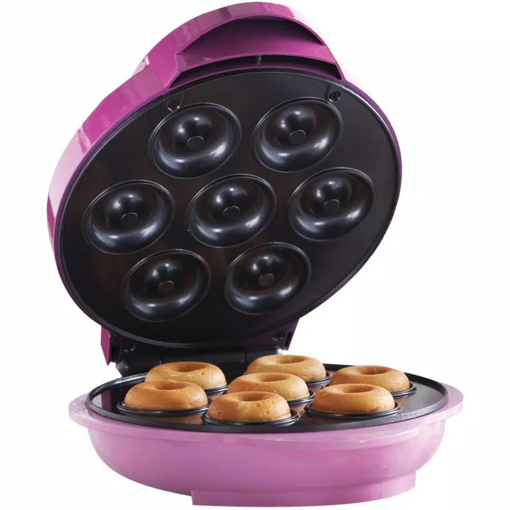 Brentwood Appliances 750W Mini Donut Maker, Nonstick Electric Dessert Maker in Pink