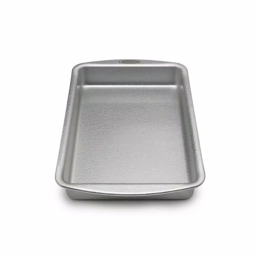 Unbranded 9 x 13 in. Aluminum Rectangle Cake Pan with Pebble Pattern