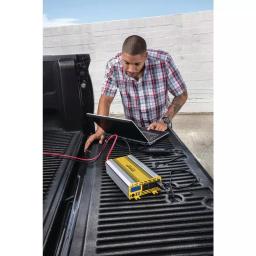 Stanley PI1000S 1000-Watt Digital Triple-Outlet Power Inverter, 12V DC to 120V AC thumbnail 3