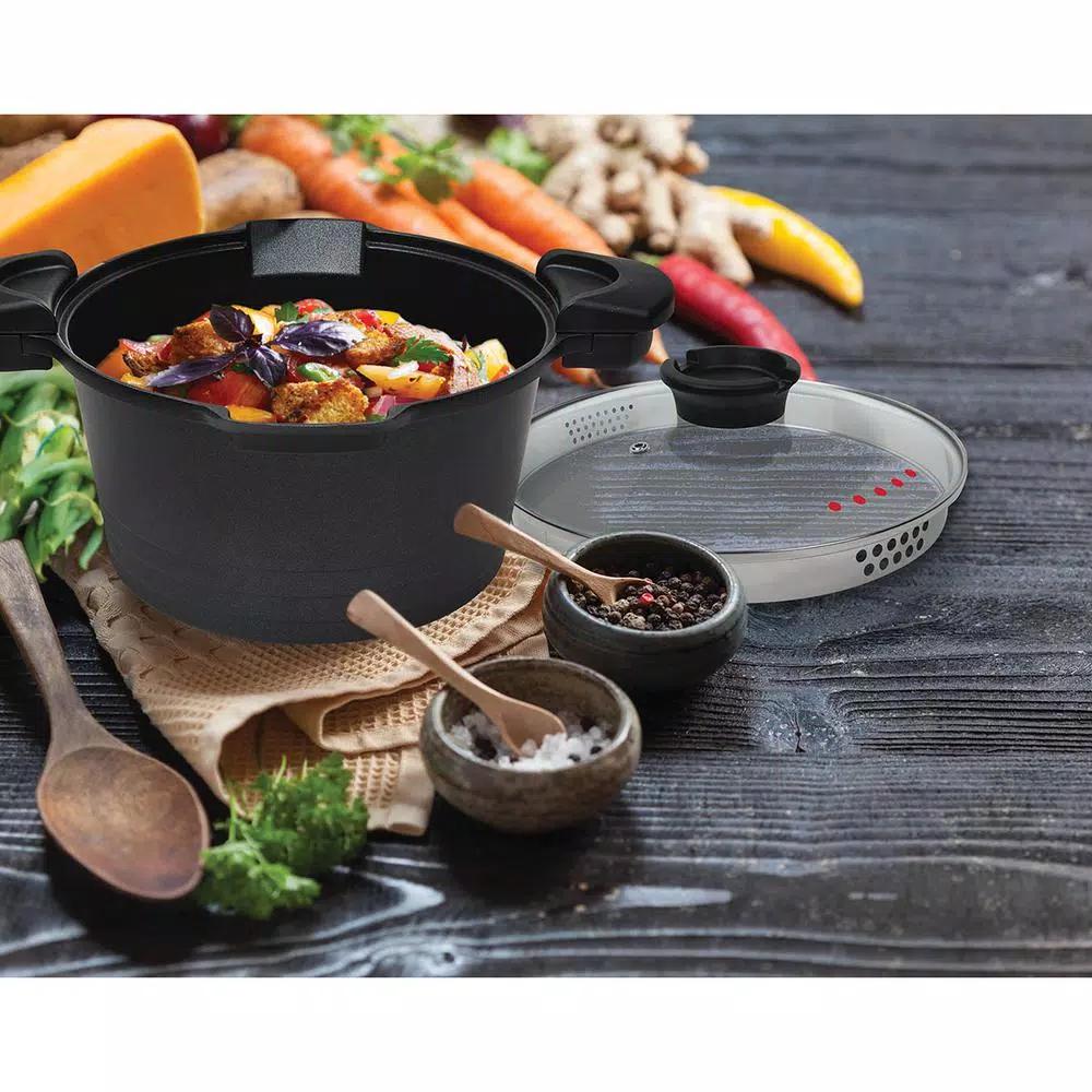 MasterPan 5 Qt. Cast Aluminum Non-Stick Stock and Pasta Pot with Glass Lid and Easy Pour Spout, Black