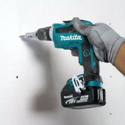 Makita 18V LXT Brushless Cordless Drywall Screwdriver with Push Drive & 5.0Ah Battery thumbnail 13