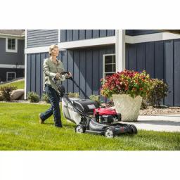 Honda 21 in. HRXVLA Self-Propelled Gas Walk Behind Mower with NeXite Deck and Electric Start thumbnail 2