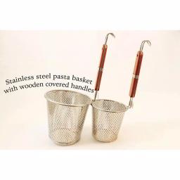 ExcelSteel 6.25 in. Stainless Steel Pasta Basket with Wood Covered Handles thumbnail 5