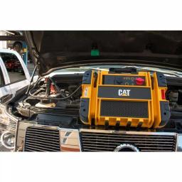 CATERPILLAR CJ3000 Professional Portable Jump Starter, 2000 Peak Amp, 1000 Instant Amp thumbnail 5