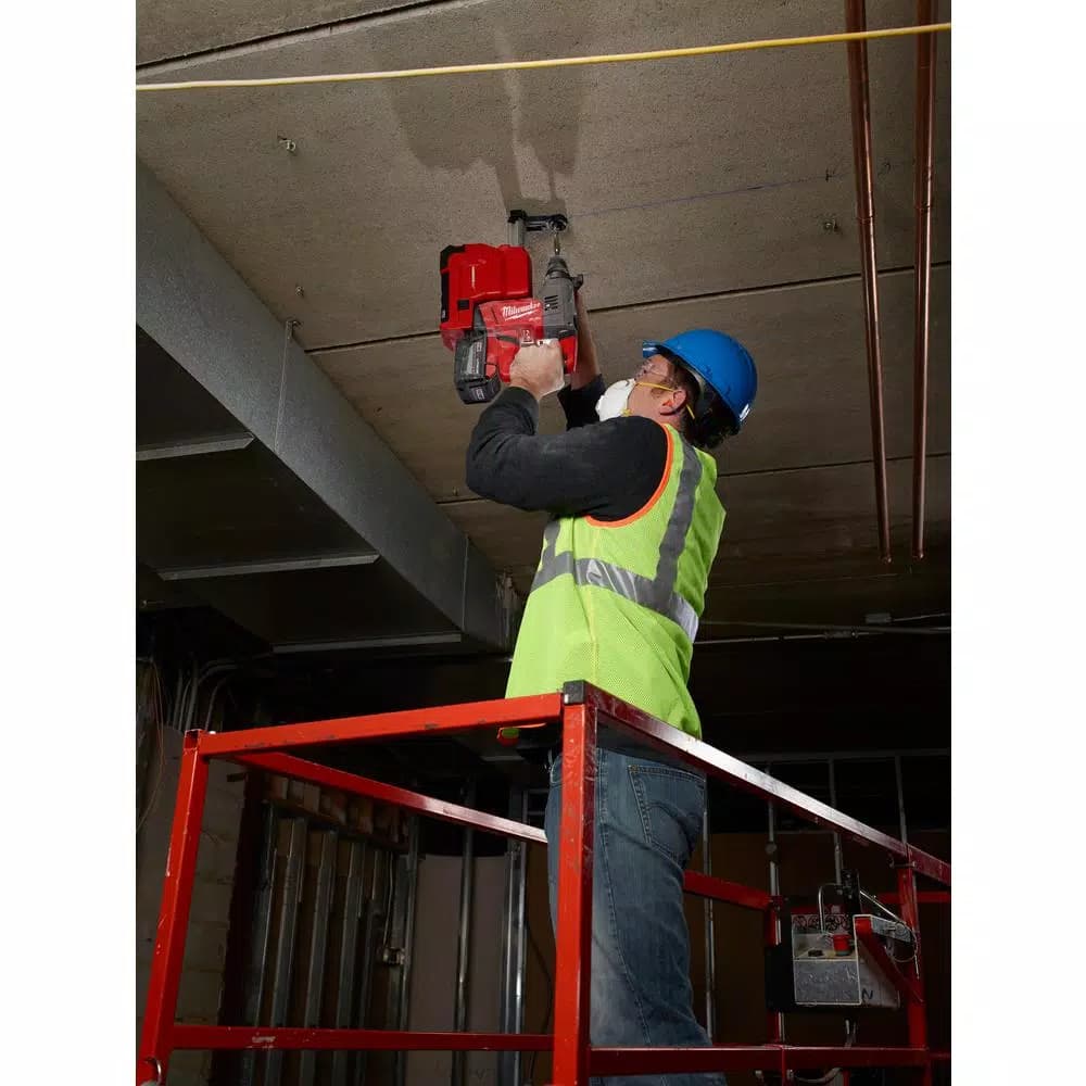 Milwaukee M18 FUEL 1-1/8 in. SDS-Plus Rotary Hammer Kit with (2) 9.0 Ah Batteries and Rapid Charger