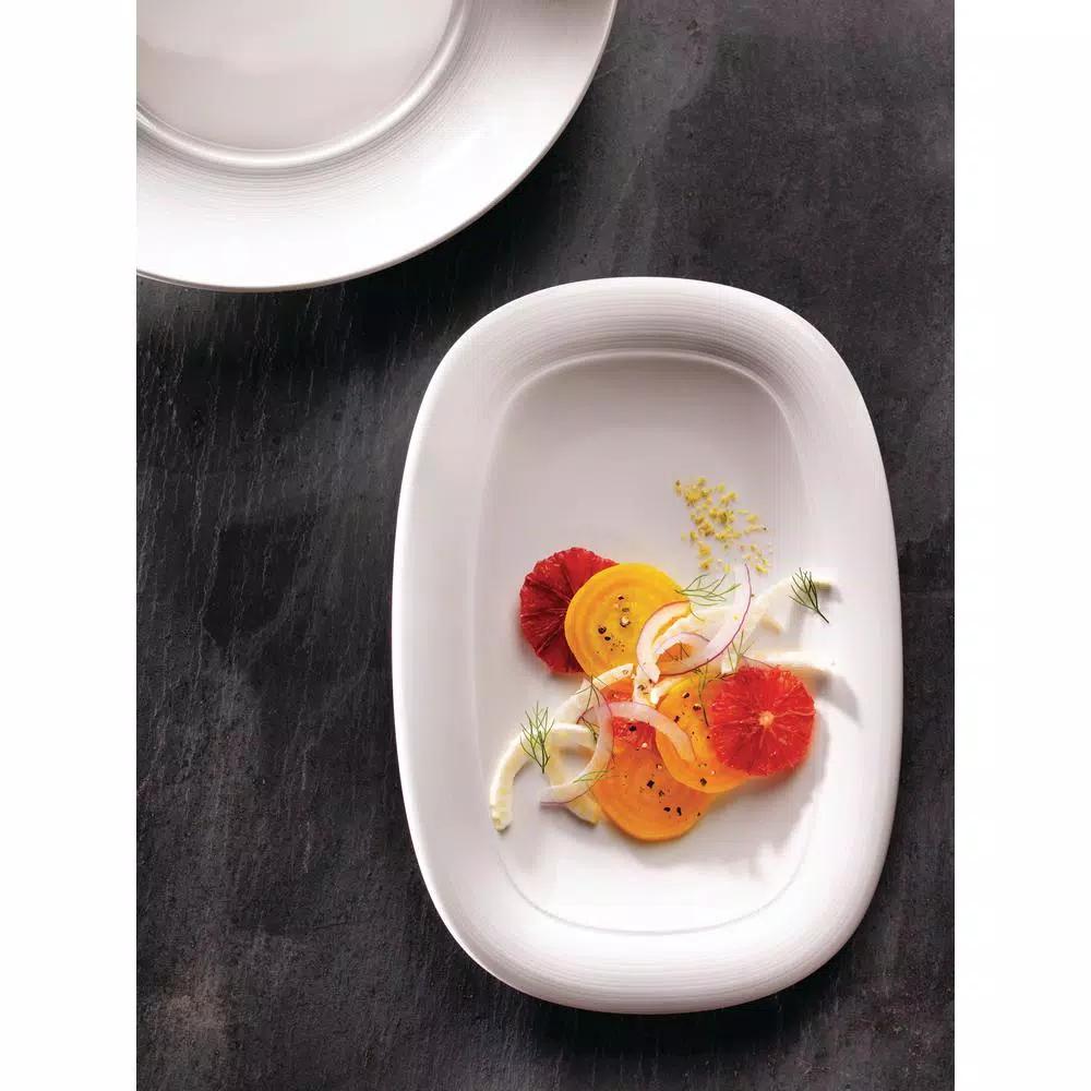 Oneida Chord High Alumina Porcelain Creamers, 5 fl. oz., White (Set of 36)