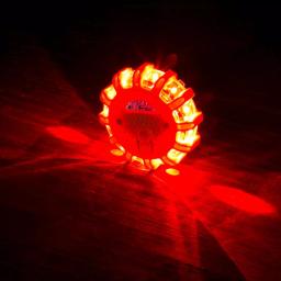 Wagan Tech FRED LED Roadside Emergency Flashing Disk Flare, 3-Pack thumbnail 6
