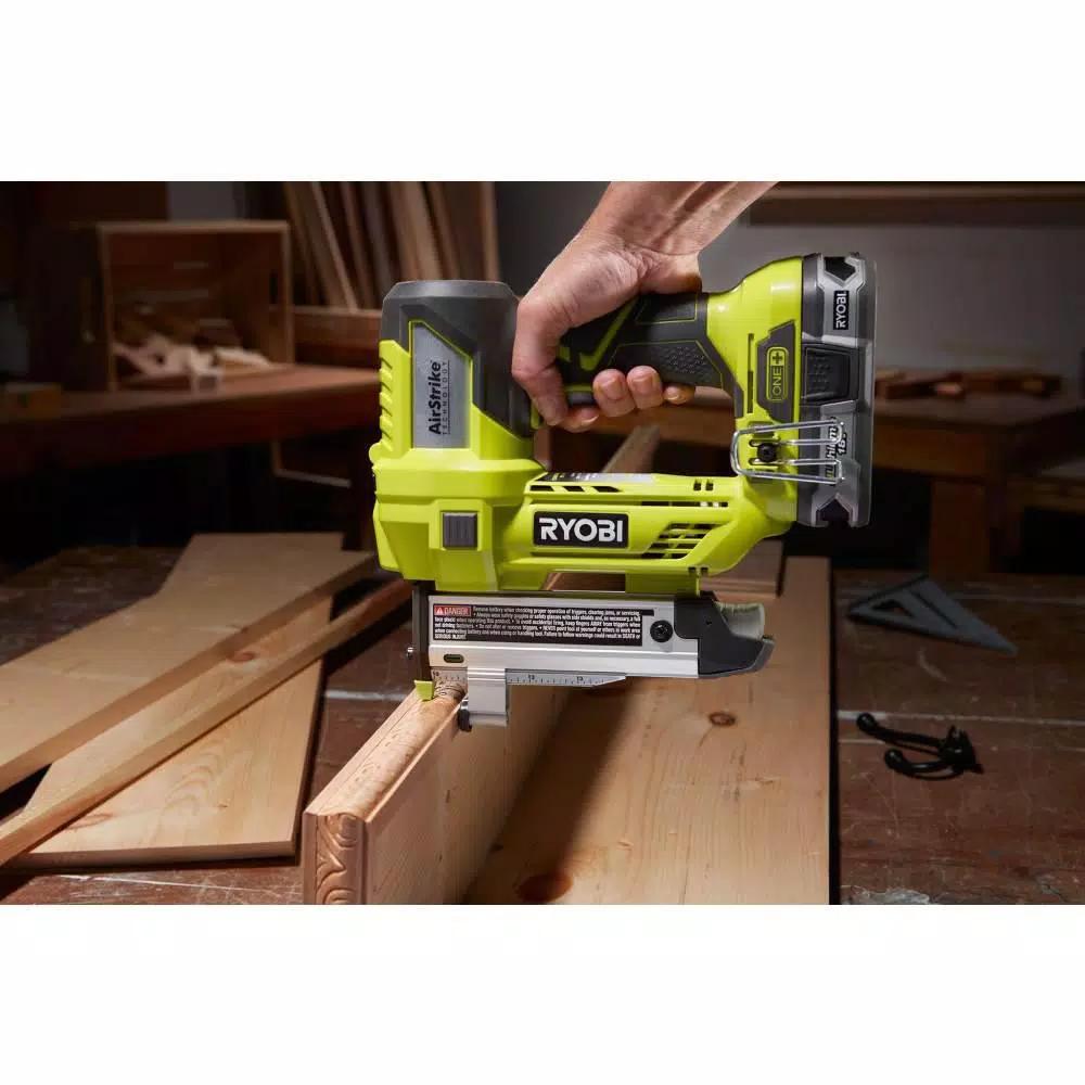 RYOBI 18V ONE+ AirStrike 23-Gauge 1-3/8 in. Headless Pin Nailer Kit with 1.5 Ah Battery and Charger