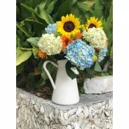 Golden Rabbit 3 Qt. White Enamelware Pitcher, Porcelain-Enameled Steel thumbnail 4