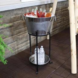 Sunnydaze Decor 5-Gallon Stainless Steel Ice Bucket Cooler with Iron Stand and Serving Tray thumbnail 8