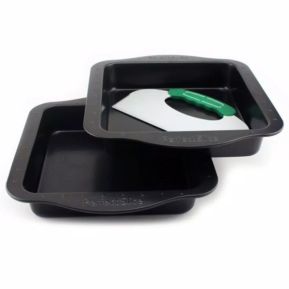 BergHOFF Perfect Slice 3-Piece Square Carbon Steel Bakeware Set with Cutting Tool