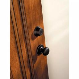 Kwikset Cove Venetian Bronze Exterior Entry Door Knob and Single Cylinder Deadbolt Combo Pack thumbnail 6