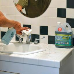 Simple Green Professional Grade Shower, Tub and Tile Cleaner, 1 Gallon thumbnail 2