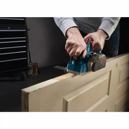 Bosch 3-1/4 in. Corded Planer Kit with Woodrazor Carbide Blades and Carrying Case thumbnail 3