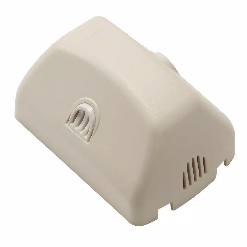 Safety 1st Outlet Cover with Built-in Cord Shortener, White