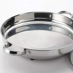 AROMA Gourmet 132 sq. in. Stainless Steel Electric Skillet with Tempered Glass Lid thumbnail 4