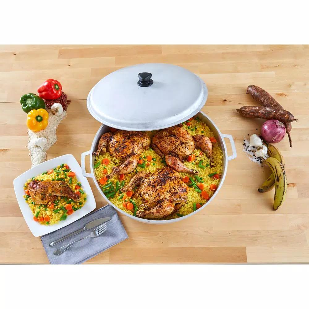 IMUSA 17.9 qt. Cast Aluminum Caldero with Natural Finish and Tight Fitting Lid