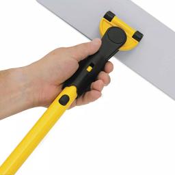 Rubbermaid Commercial Products Rubbermaid Commercial HYGEN 17 in. Aluminum Wet/Dry Mop Quick-Connect Frame, Yellow thumbnail 3