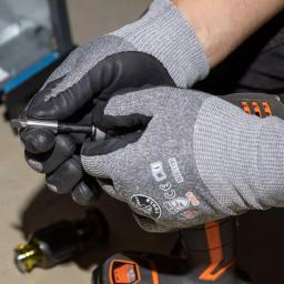 Klein Tools 8-in-1 Multi-Bit Adjustable Length Stubby Screwdriver thumbnail 7