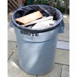 Ultrasac 33 Gallon Short Contractor Trash Bags with Flaps, 3 Mil, 50 Count thumbnail 3