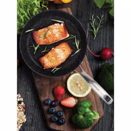 MasterPan Granite Ultra 9.5 in. Cast Aluminum Nonstick Frying Pan, Black Marble Finish thumbnail 5