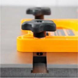 POWERTEC Dual Universal Featherboards for Table Saws, Band Saws, and Router Tables (2-Pack) thumbnail 2