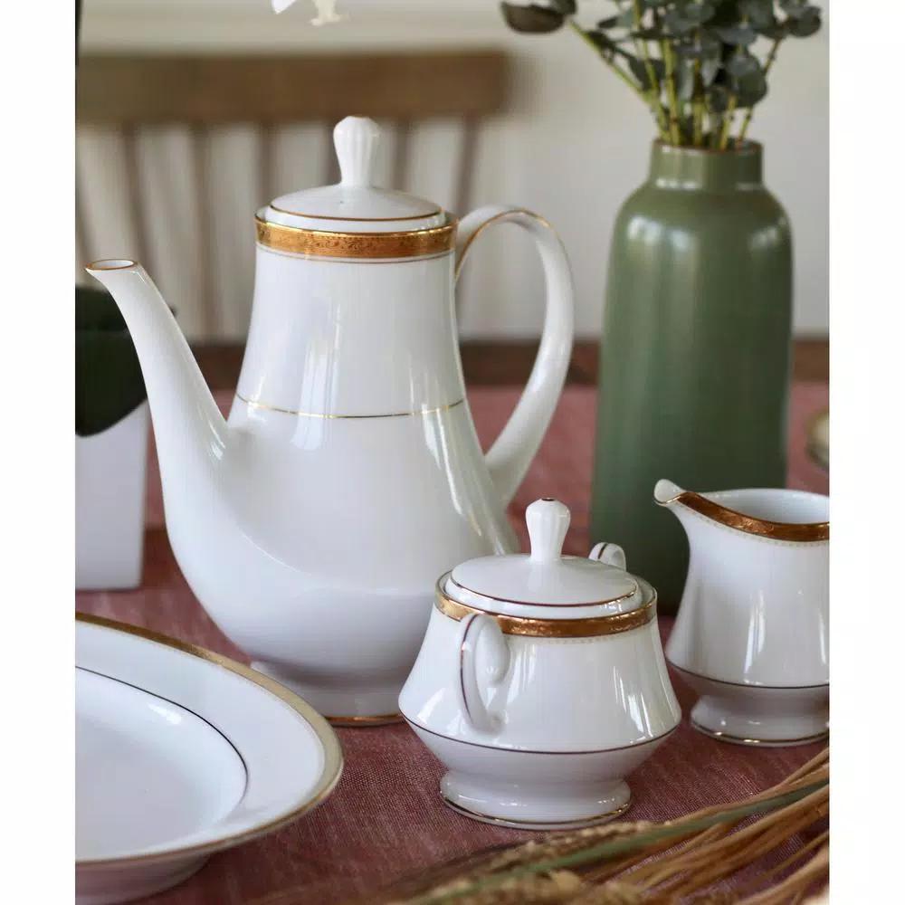 Noritake Charlotta Gold 10 oz. White Porcelain Sugar Bowl with Cover