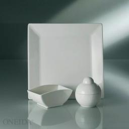 Oneida Cromwell 6.75 oz. White Porcelain Gravy Boats, Set of 36 thumbnail 3